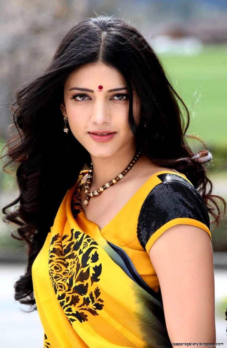 Shruti Hassan Wallpapers Latest