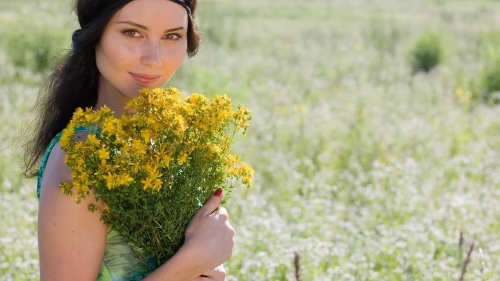 Beautiful Nature Girl Wallpapers   (