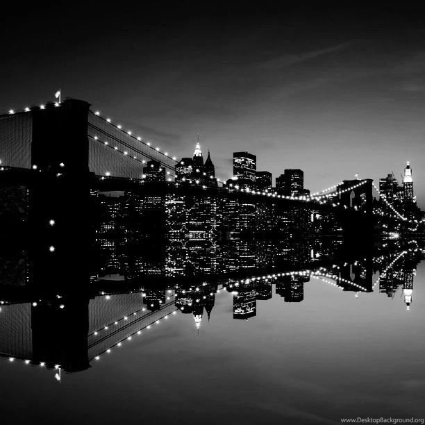 Black & White City Wallpaper.