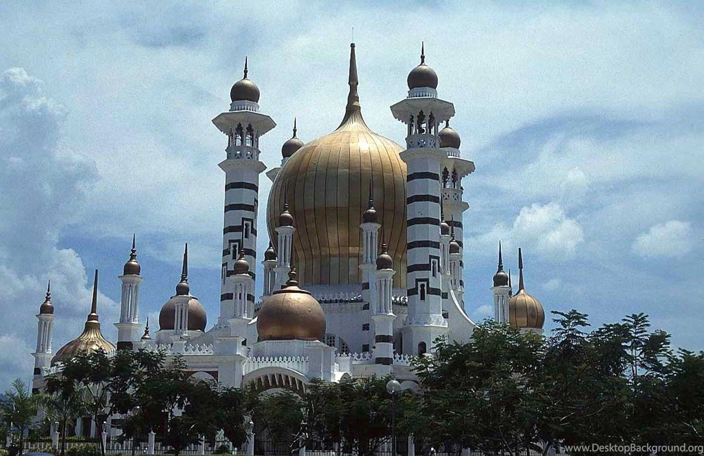 Desktop Wallpapers       All Free: July 2010