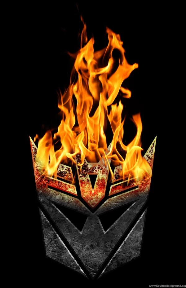 Browsing Digital Art On DeviantArt