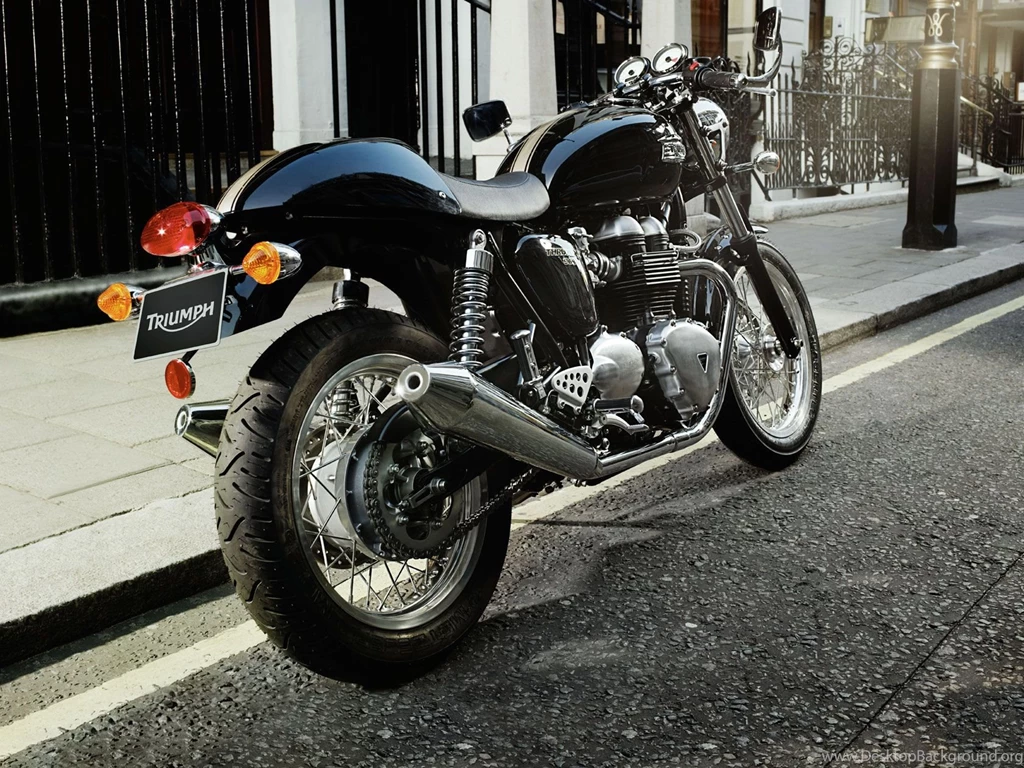 Wide Triumph Thruxton Puter Wallpapers