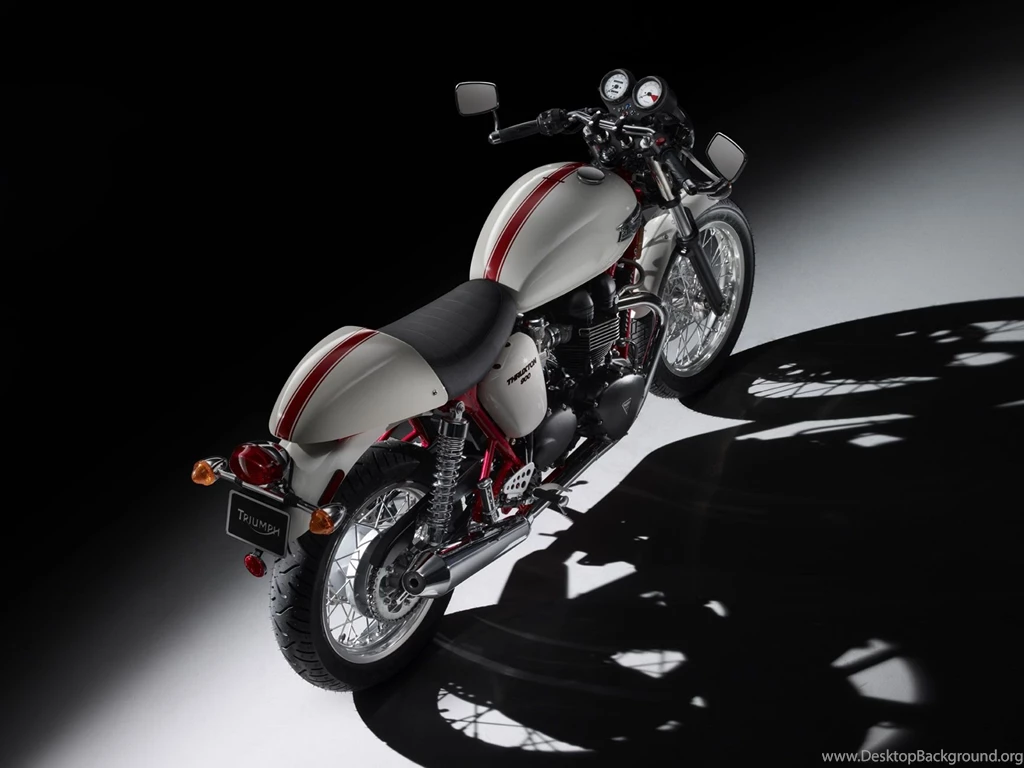 2015 Triumph Thruxton Wallpapers
