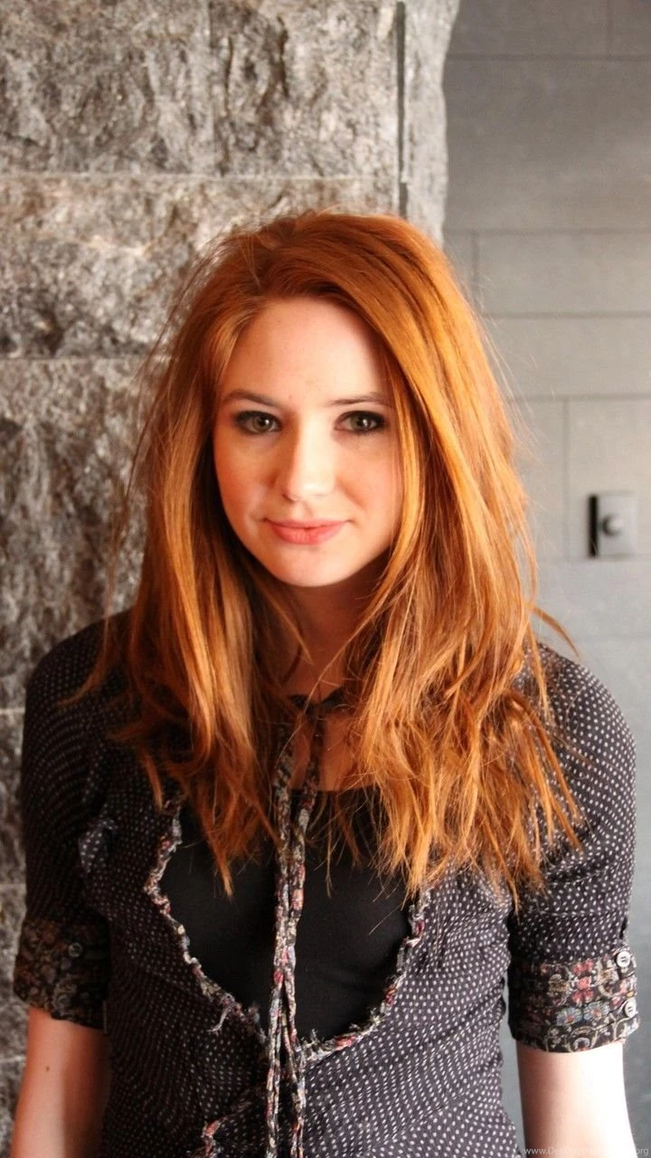 Karen Gillan Mobile Wallpapers 5520