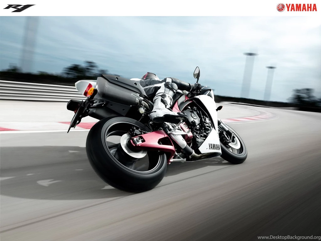 2009 Yamaha YZF R1 Bike Wallpapers