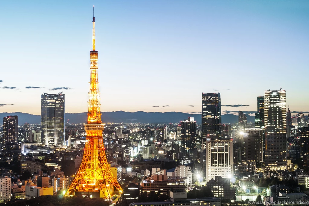 Tokyo Tower Wallpaper.