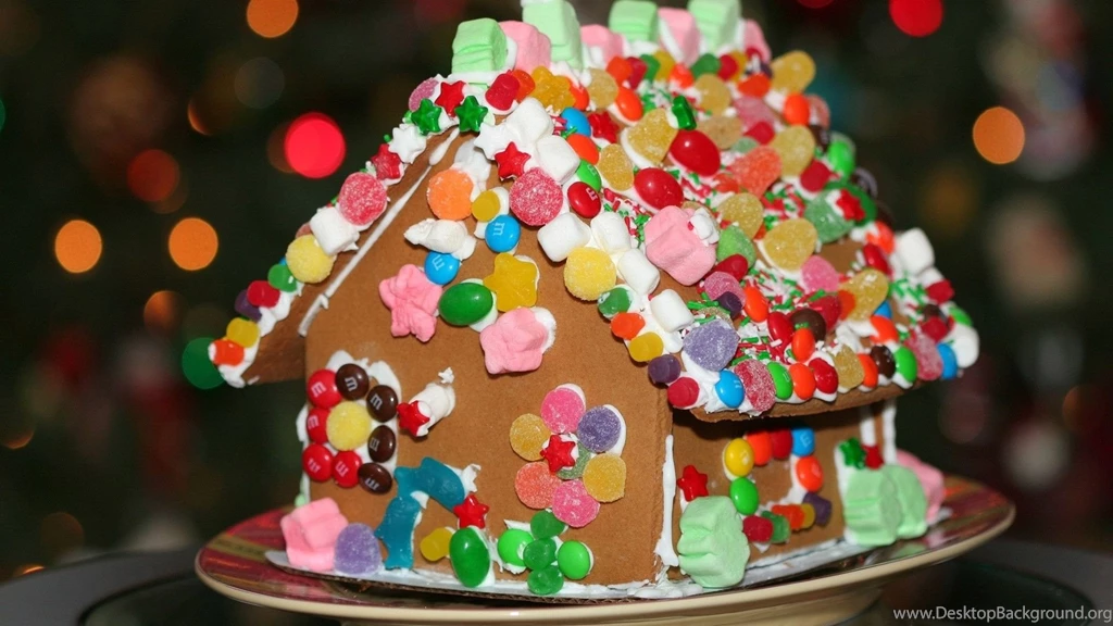 Holiday Gingerbread House Wallpapers