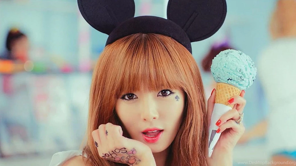 Kim HyunA 4Minute Trouble Maker Korean Idol Singer Songwriter ...