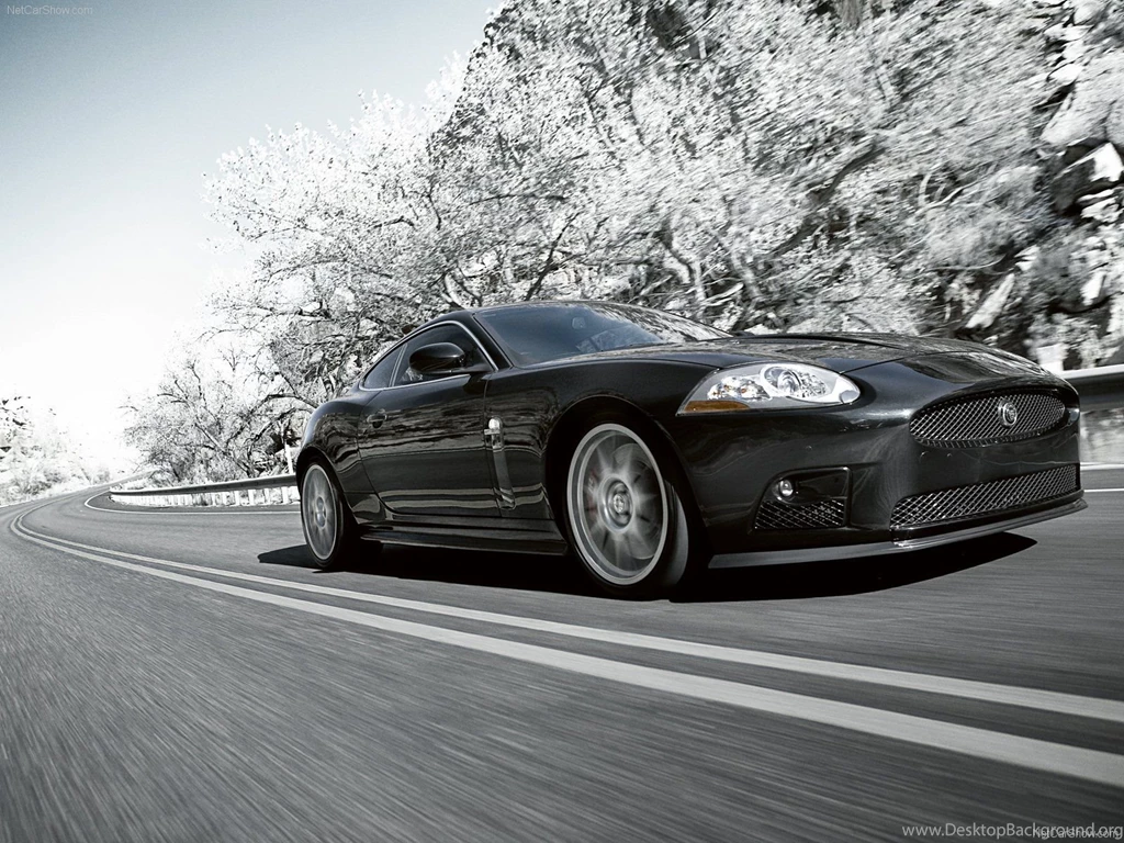 Jaguar XKR S 2009 wallpaper.jpg