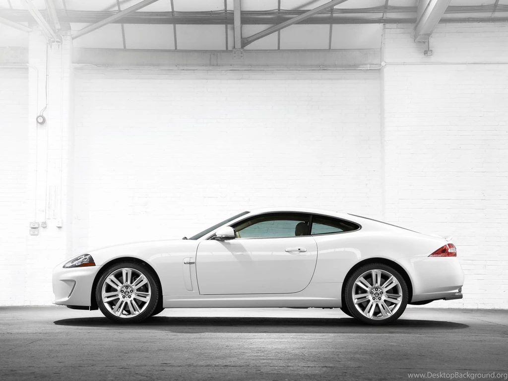 2010 Jaguar XKR   Side   1920x1440   Wallpapers