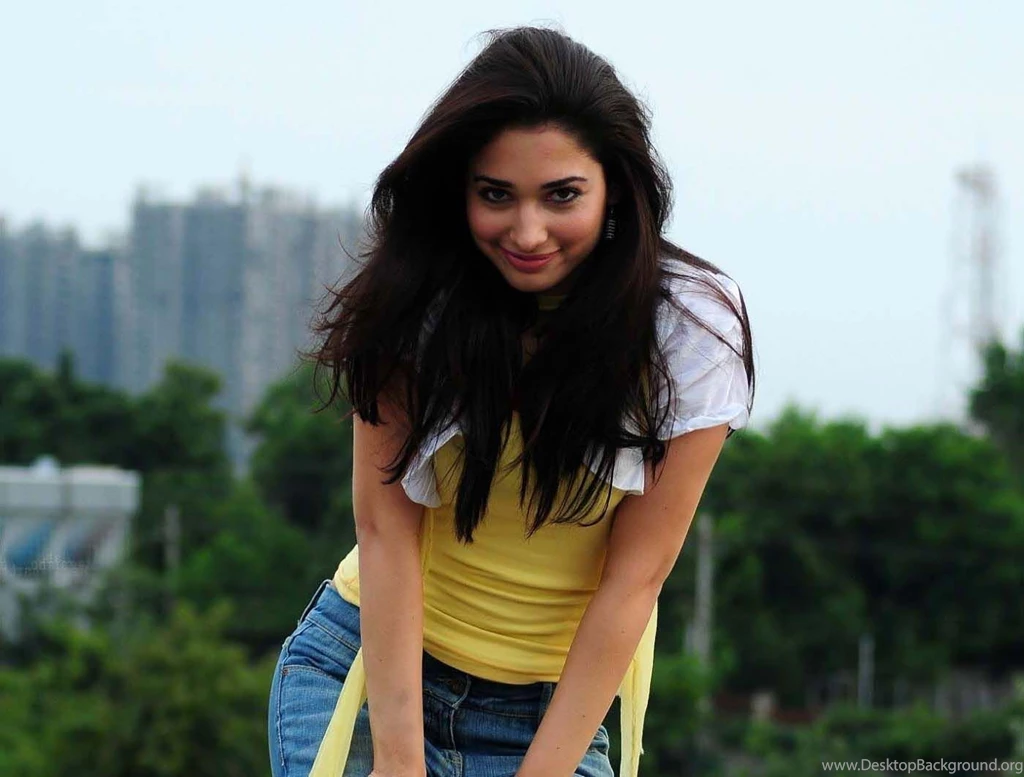 Indian Actress Beautiful Tamanna Bhatia Hd Wallpapers