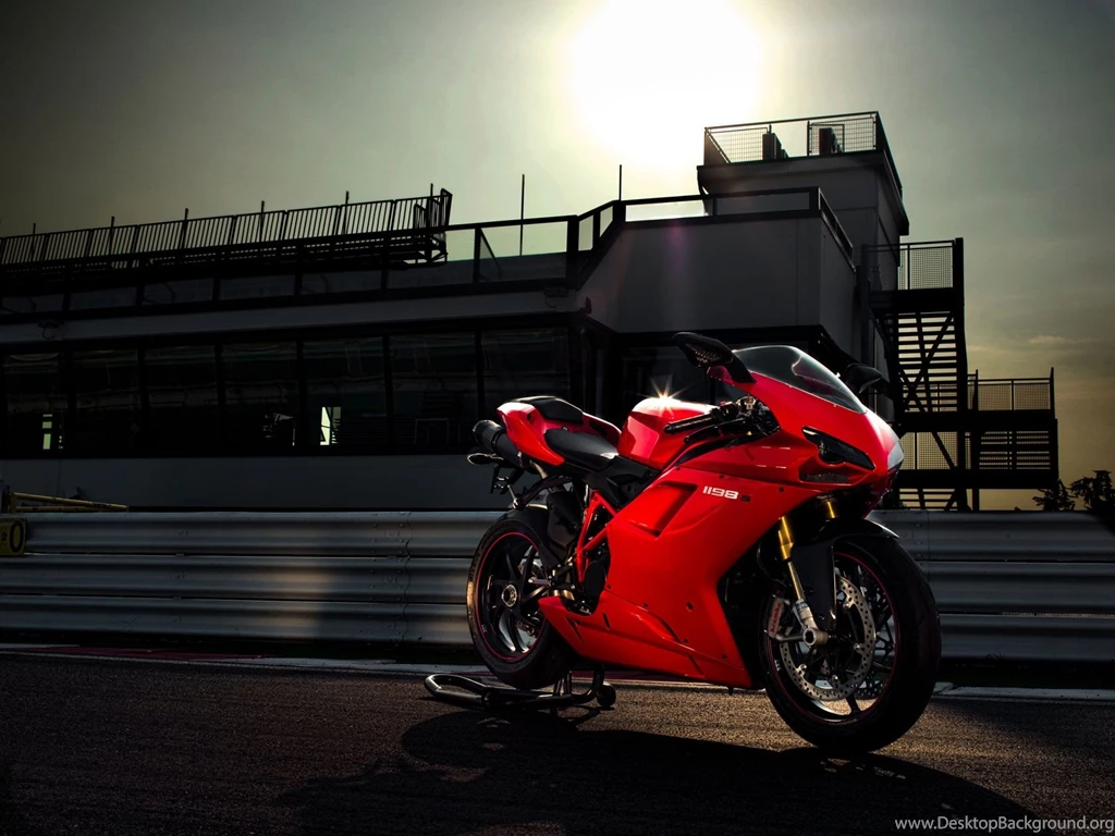 2010 Ducati 1198Sb.jpg