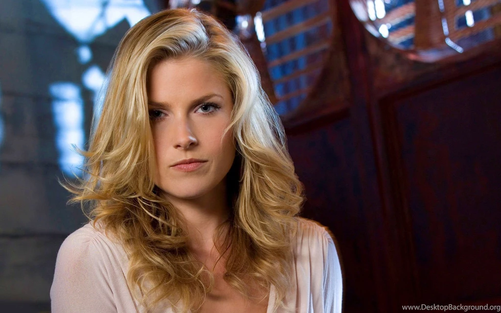 Hot HD Ali Larter Wallpapers
