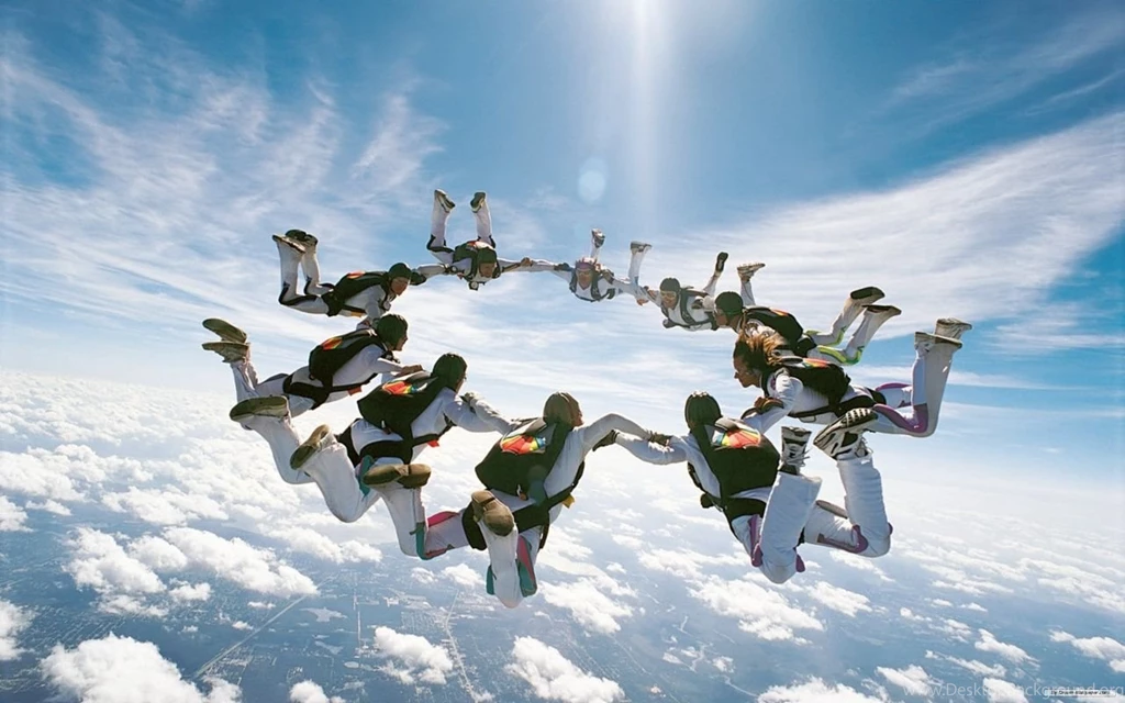 Professional Skydiving In 1280x800 Resolution   HD Desktop Wallpapers