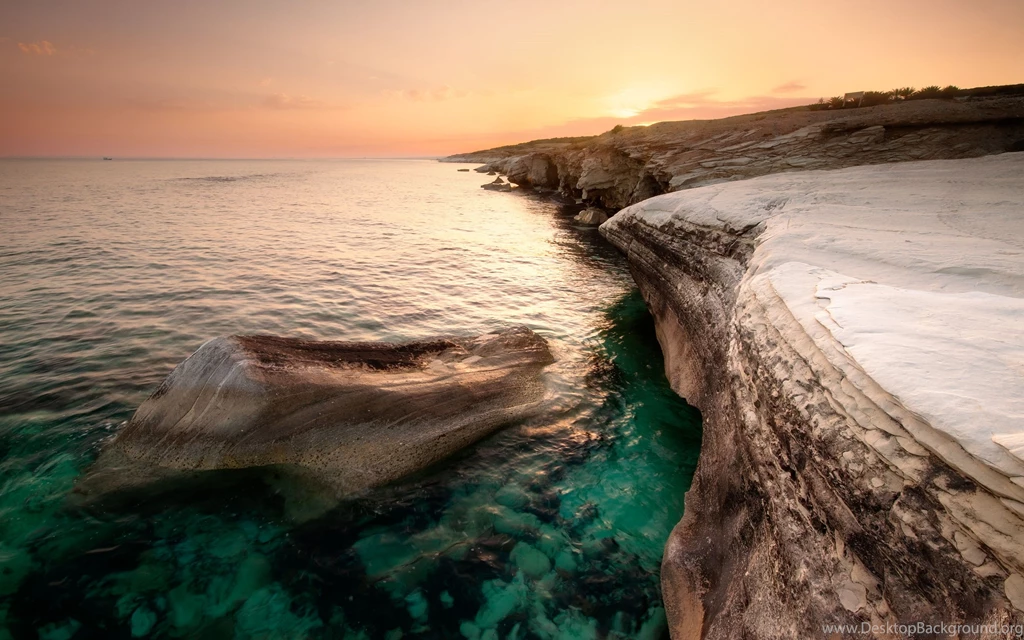 InterfaceLIFT: 2880x1800 Wallpapers Sorted By Date
