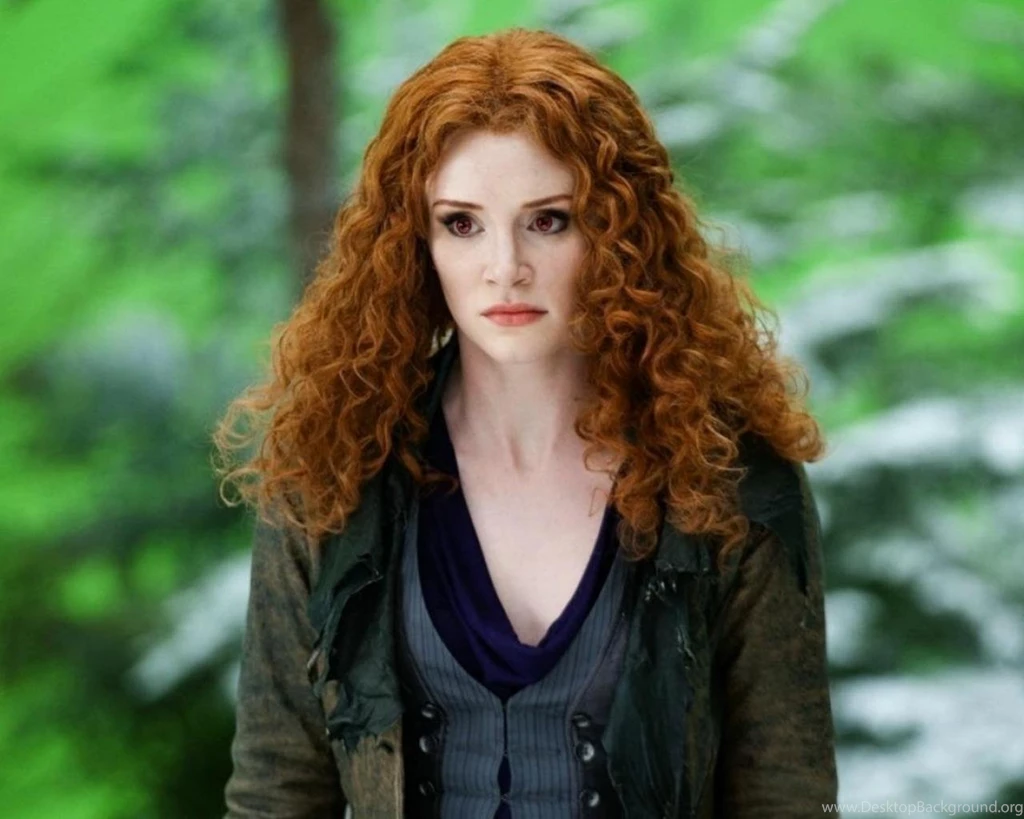 Bryce Dallas Howard As Victoria   (