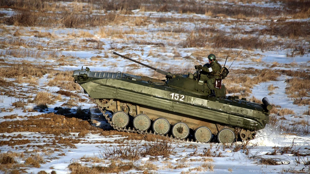 Download Wallpapers 3840x2160 Bmp 2, Military, Tanks, Vehicle ...