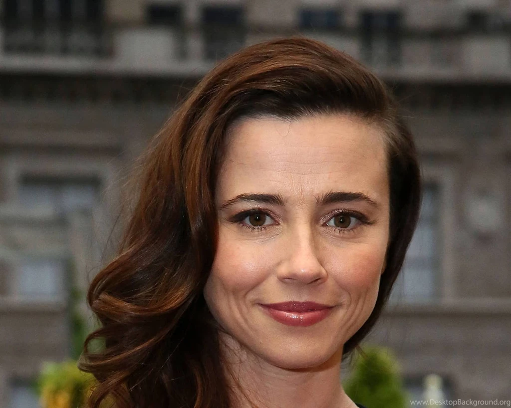 Linda Cardellini Wallpapers 2018 1377357785