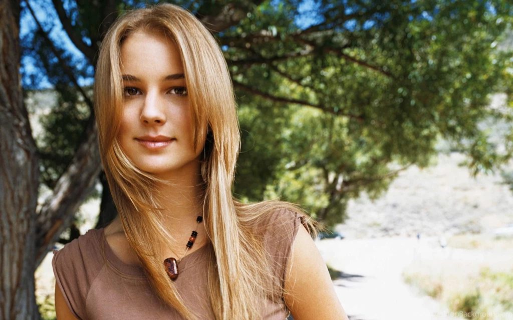Emily Emily VanCamp Wallpapers (9007965) Fanpop