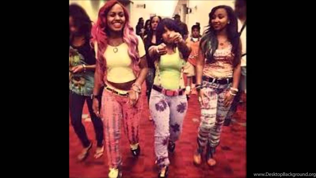 OMG GIRLZ BADDIE NEW SONG   YouTube