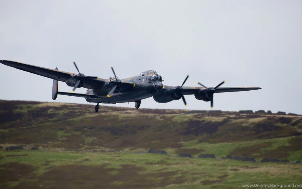 Avro 683 Lancaster Bomber Military Russian Military Retro ...