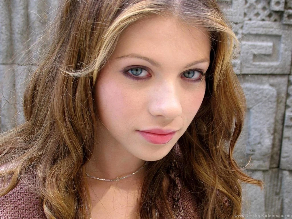 Michelle Trachtenberg Wallpapers