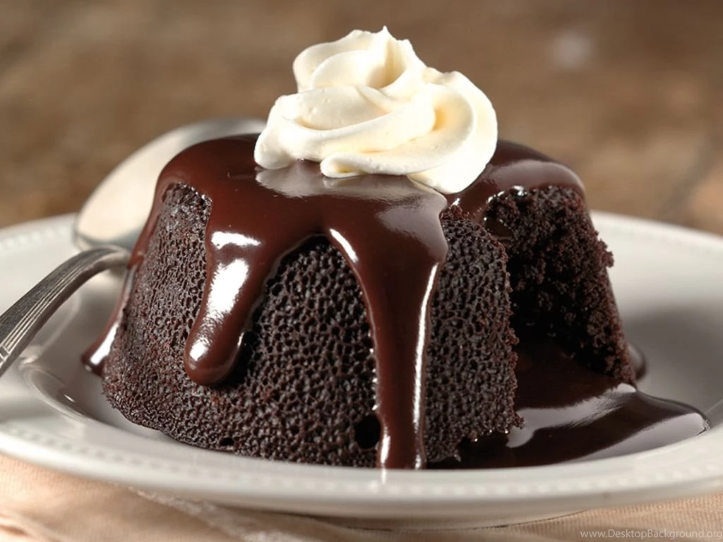 Chocolate Cake With Vanilla Ice Cream   Wallpaper.