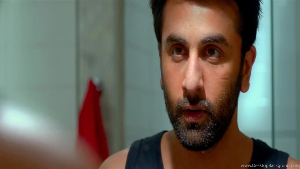 Handsome Actor Ranbir Kapoor Close Up Face Free Wallpapers Download ...