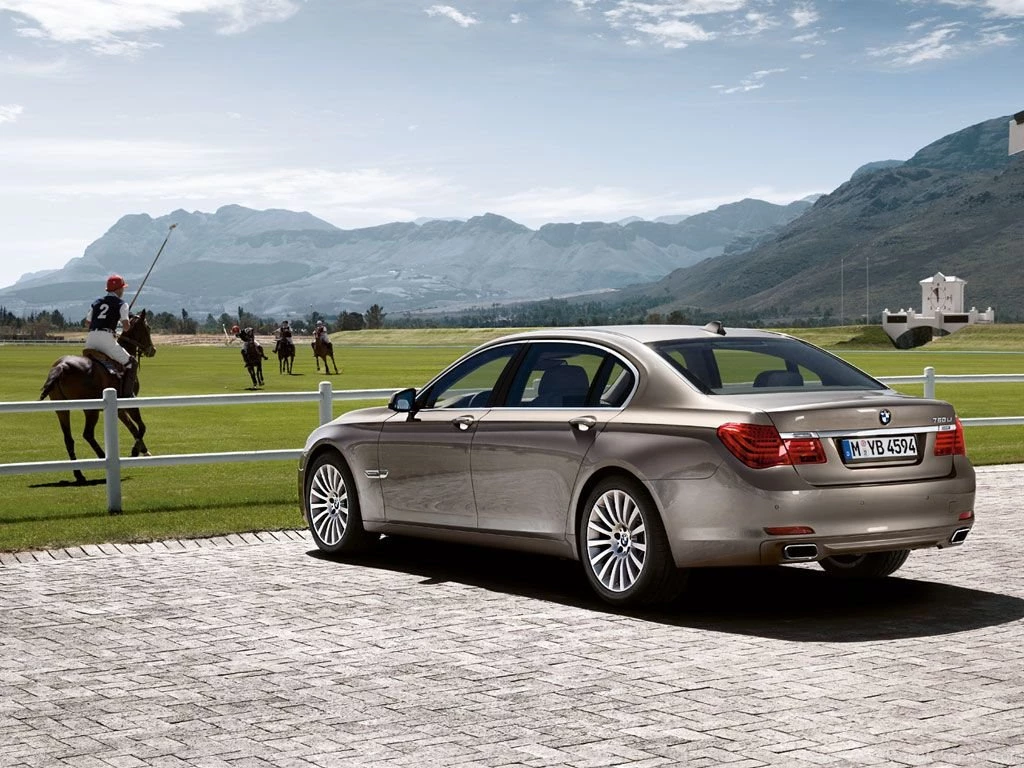 BMW 7 Series 2012 750Li In UAE: New Car Prices, Specs, Reviews ...