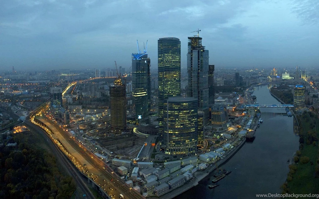 Moscow Wallpapers Desktop Wide.jpg