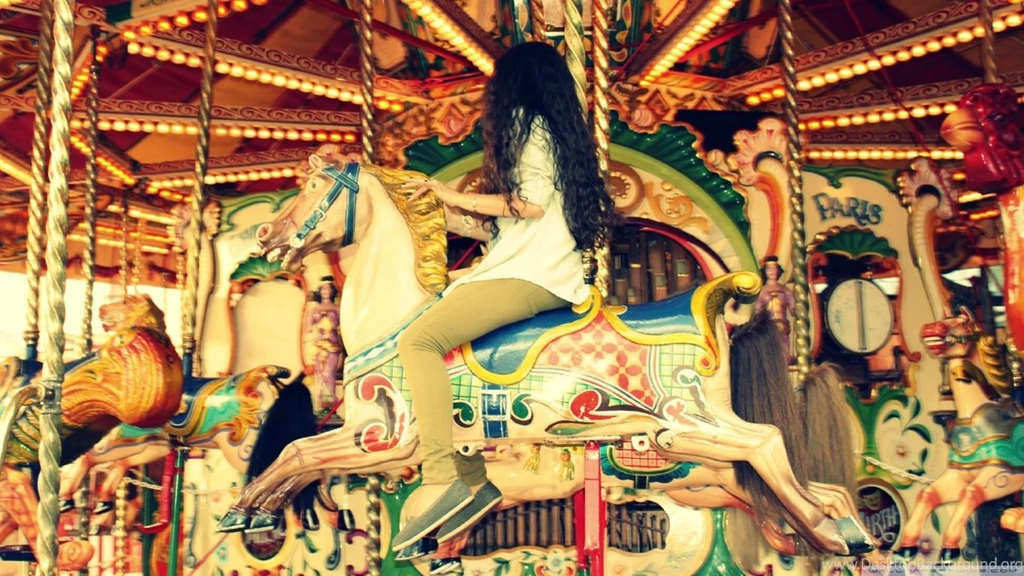 Carousel HD Desktop Wallpapers : Widescreen : High Definition ...