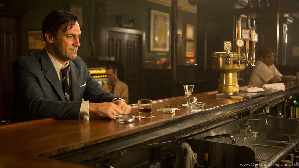 Mad Men': Jared Harris On Directing 'Time & Life'