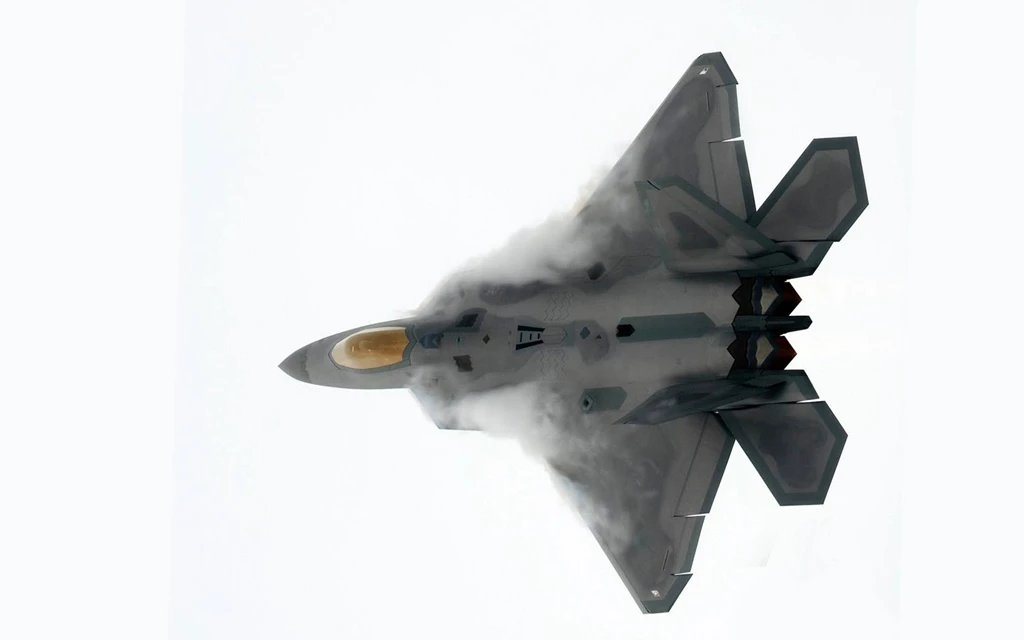 Military: F 22 Oshkosh Raptor Entropy 22 EAA AirVenture 2006 ...