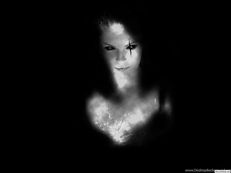 Scary Devil Girl