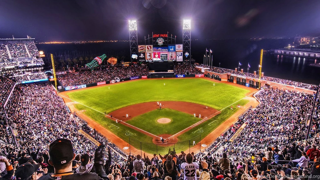 Wallpapers Weekends: Take Me Out To The Ballgame