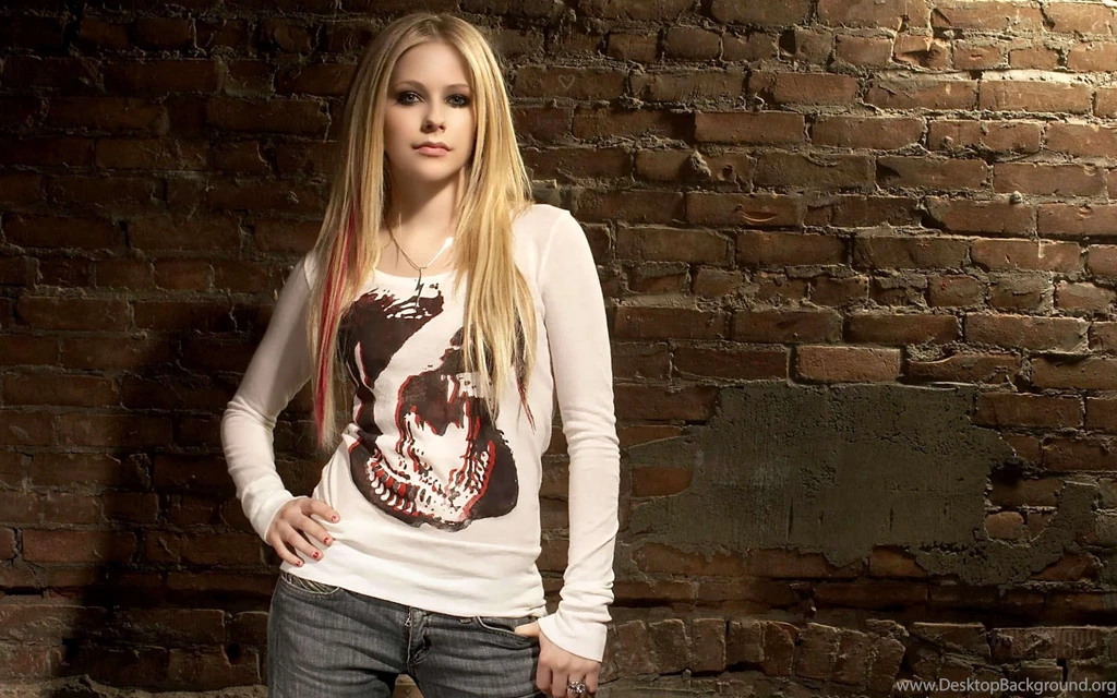 Avril lavigne free hd wallpaper AMB1.jpg