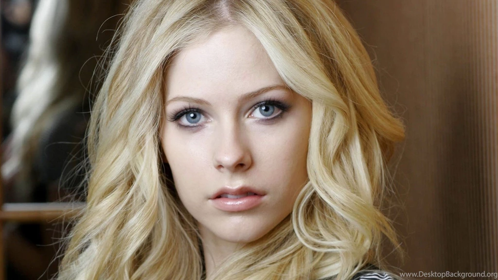 Avril lavigne 18 sexy hd wallpaper_1920x1080.jpg