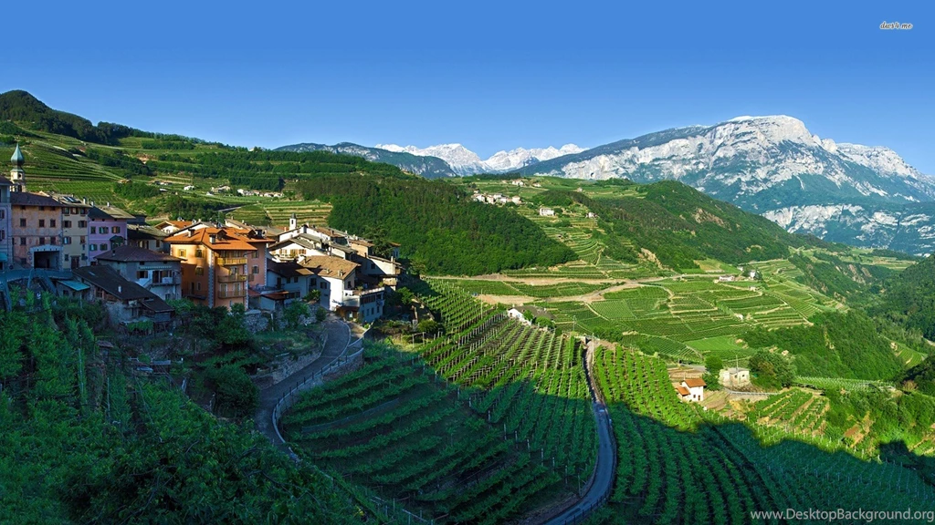 Small Town On Top Of The Hills Wallpapers   World Wallpapers