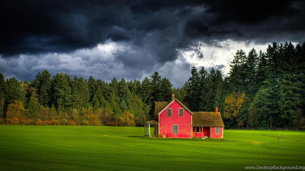 Red Farmhouse In Fort Langley British Columboa   (