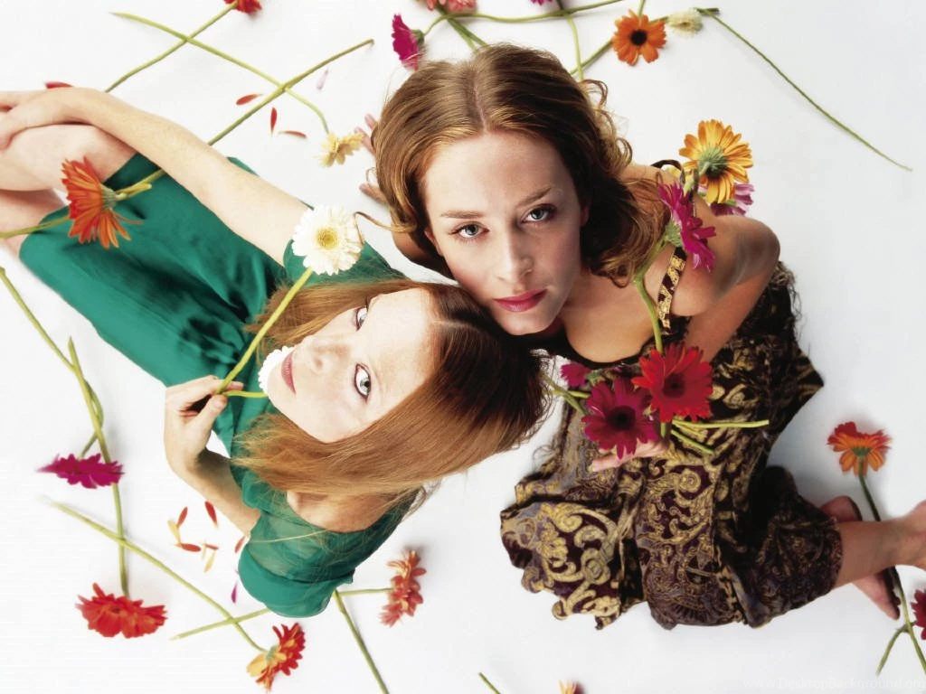 Emily Blunt   Emily Blunt Wallpapers (1209931)   Fanpop