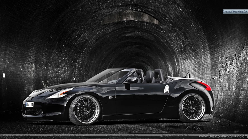 PFA Creativ Nissan 370Z Parked Wallpapers