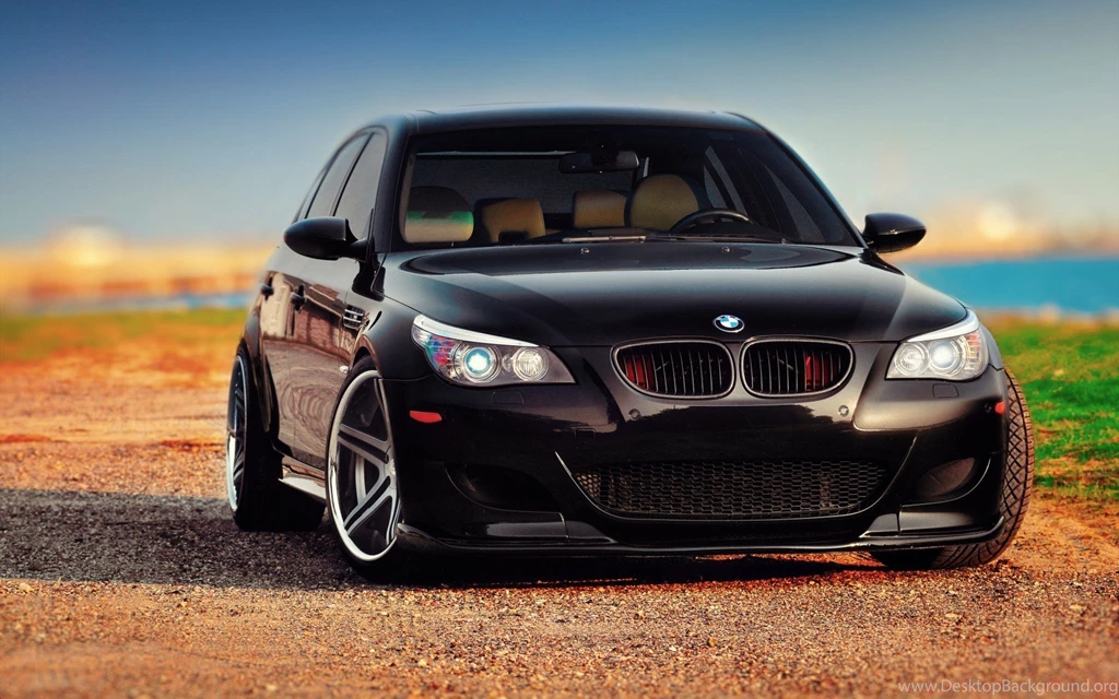 24 BMW M5 HD Wallpapers