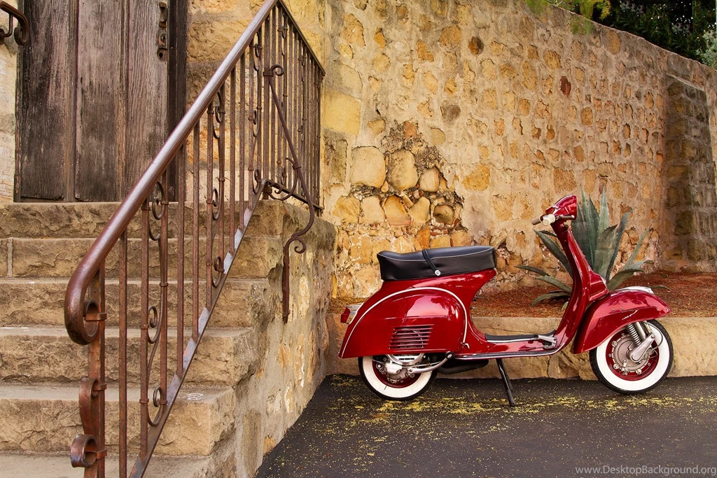 Vespa Wallpapers