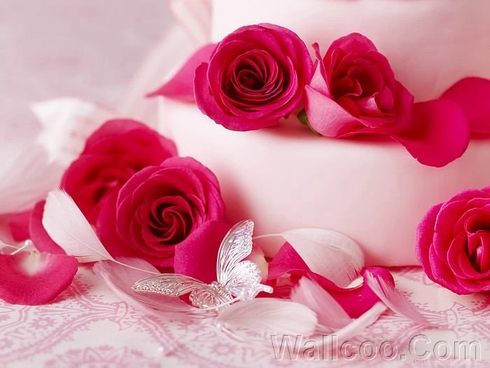 Silk Red Roses On Wedding Cake (1920+1600 ) 15 Wallcoo.net