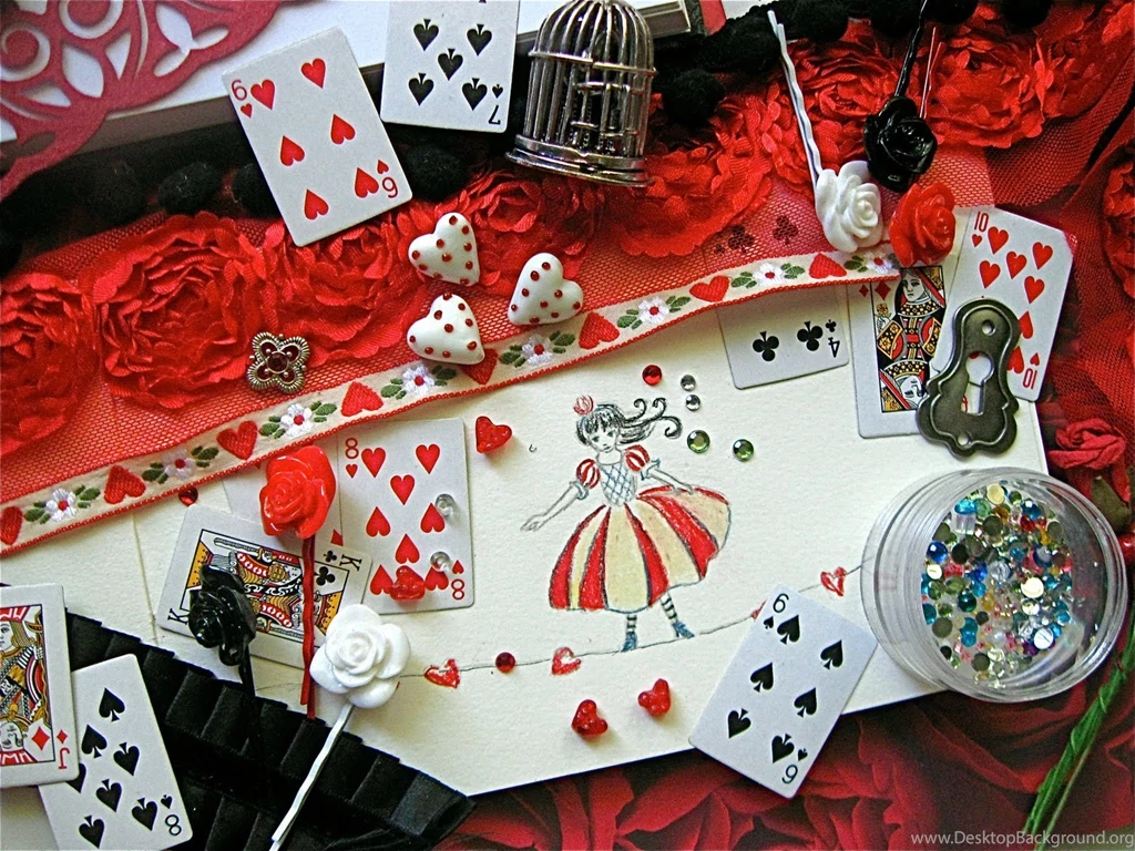 Darkling Woods Studio: Queen Of Hearts Crown Pattern