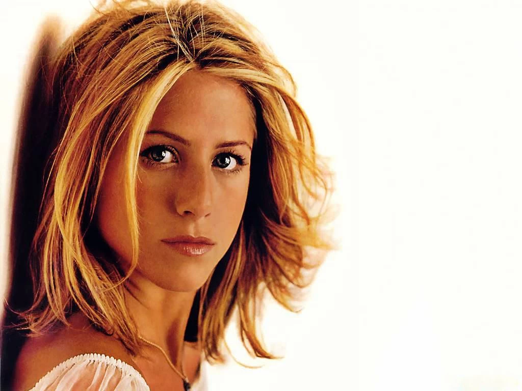 Jennifer Aniston Wallpaper.jpg