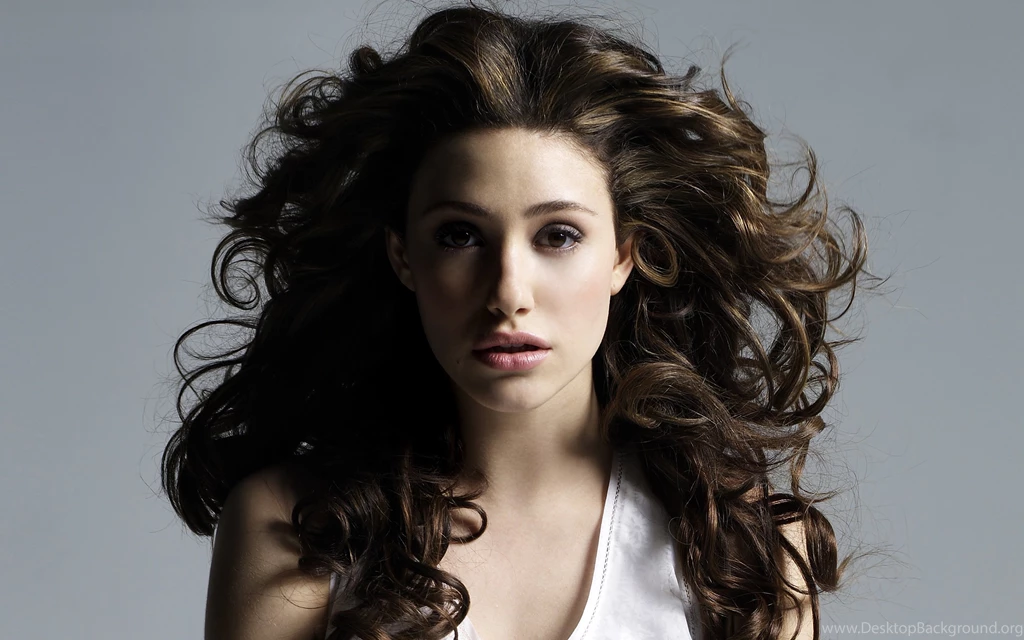Emmy Rossum 28 Wallpapers