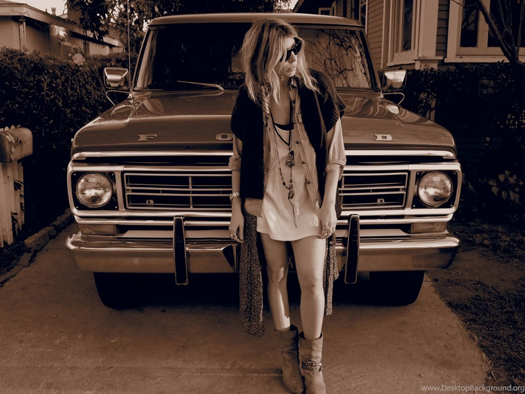 Purse 'n Boots: Built Ford Tough