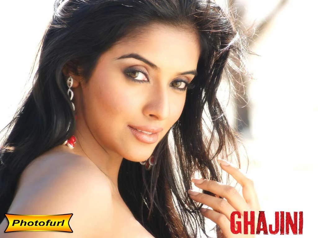 Aamir Khan's Ghajini Wallpapers Latest Bollywood Hindi Movie ...