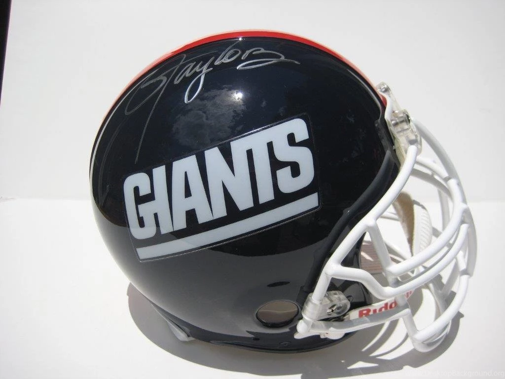 AUTOGRAPHEDHELMETS4
